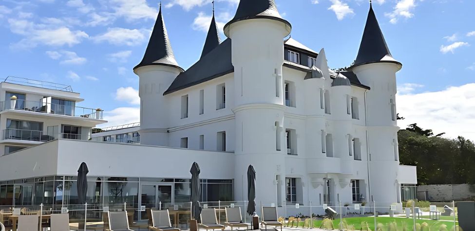 hotel-Chateau-des-Tourelle