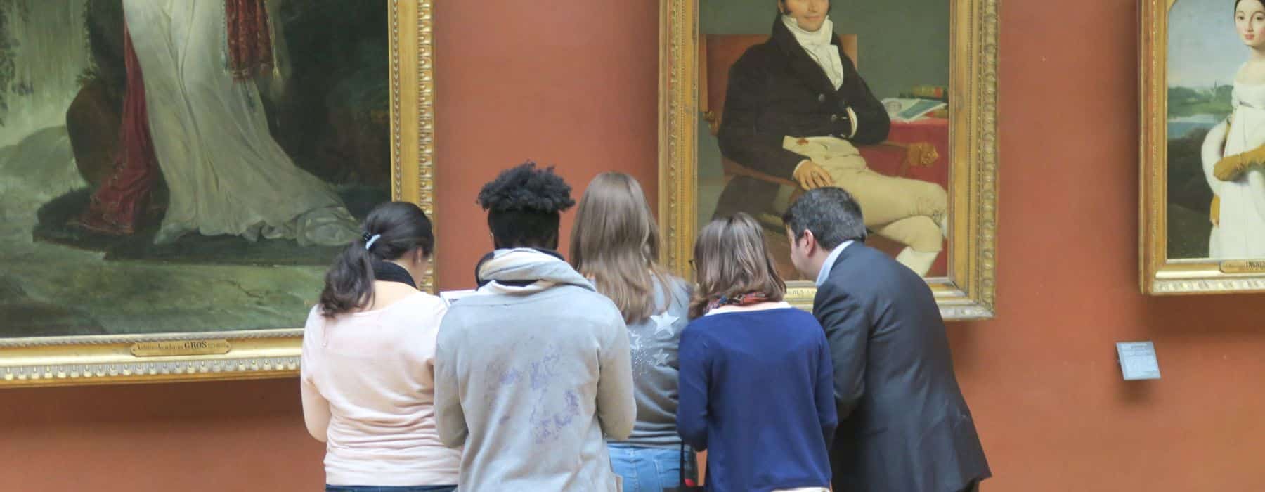 team building rallye musée du louvre pack team building
